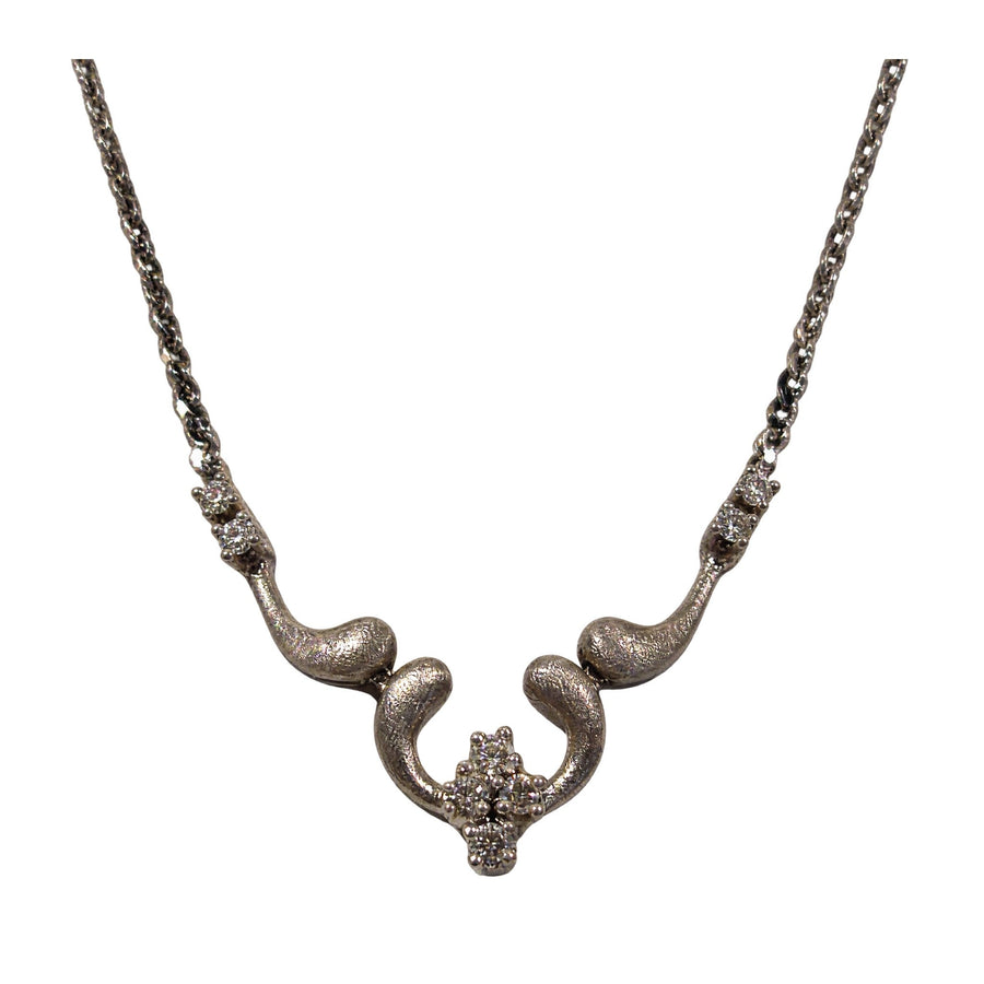 Gold pendant
